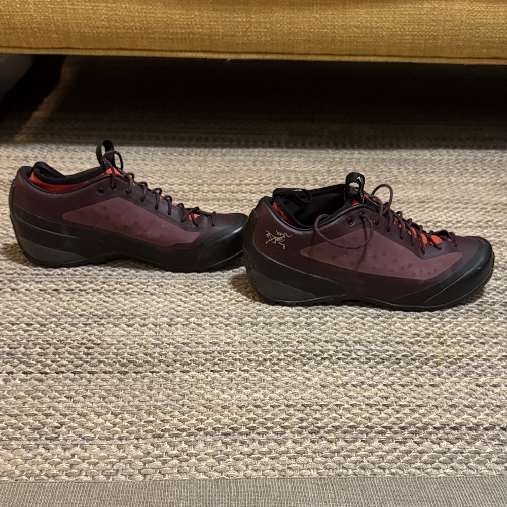 Arc'teryx Women's Burgundy and Black Athletic Shoes